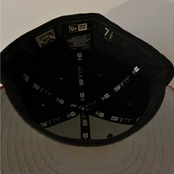 Cleveland Baseball Cap - Picture 3 of 4